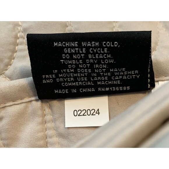 Jennifer Adams 3 Pcs Quilt Set Solana King Bed Comforter Beige EUC - Picture 3 of 3